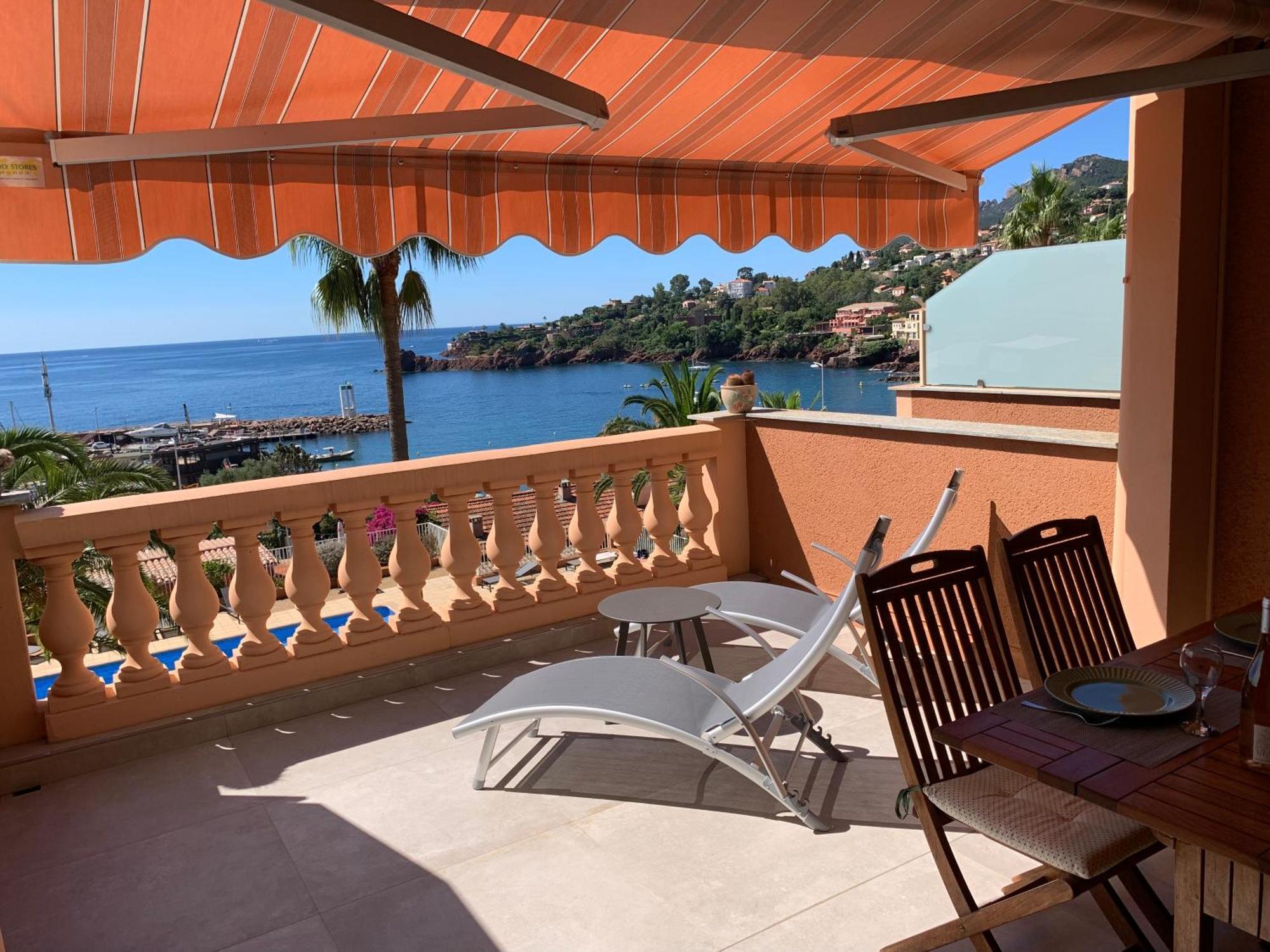 Plage De Miramar Theoule-sur-Mer Exterior photo