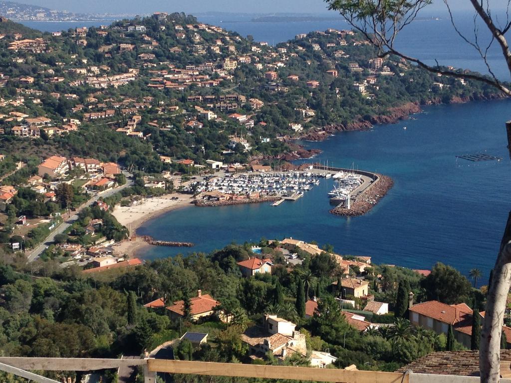 Plage De Miramar Theoule-sur-Mer Exterior photo